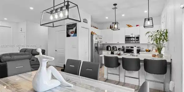 11310 SW 254th Ter