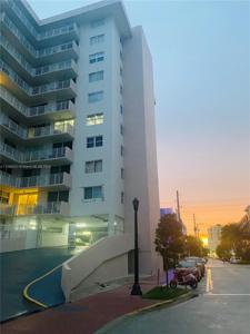 345 Ocean Dr