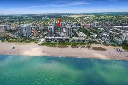 518 & 524 N Riverside Dr