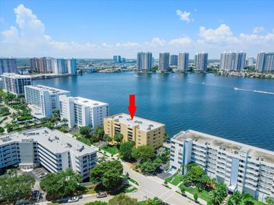 17878 N Bay Rd Unit 502