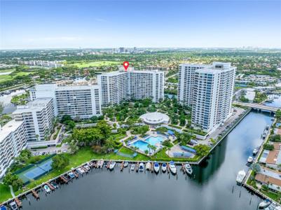 600 Three Islands Blvd