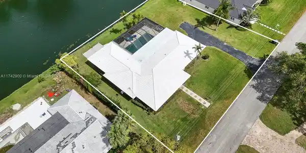 7241 SW 110th Ter