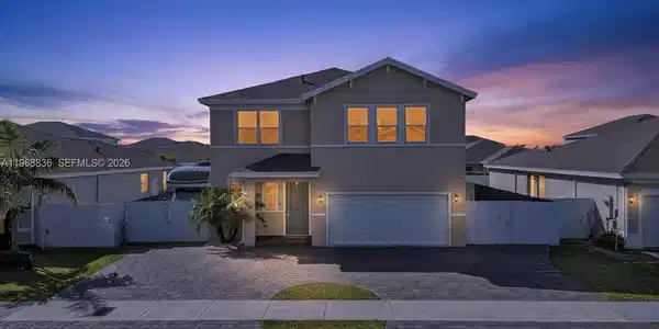13270 SW 272nd St