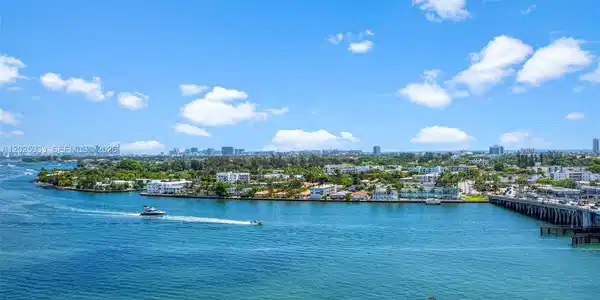 1865 79th St Cswy