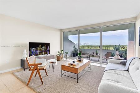 177 Ocean Lane Dr