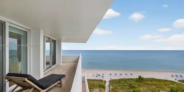 177 Ocean Lane Dr