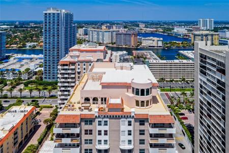 1912 S Ocean Dr