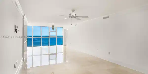 Image 4: Open Living Spaces