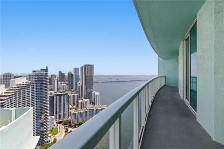 1900 N Bayshore Dr
