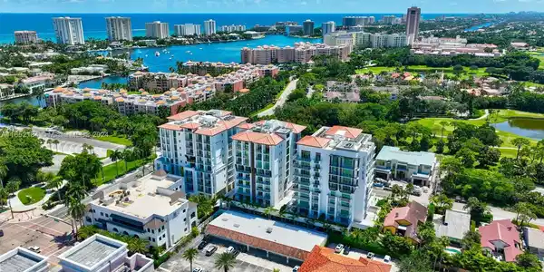 485 E Royal Palm Rd