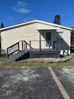 Image 3: front and parking