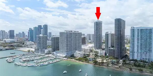 1750 N Bayshore Dr