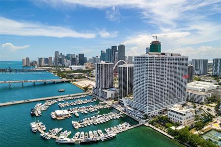 1717 N Bayshore Dr