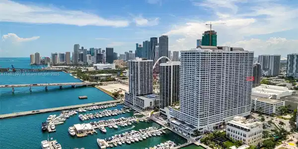 1717 N Bayshore Dr