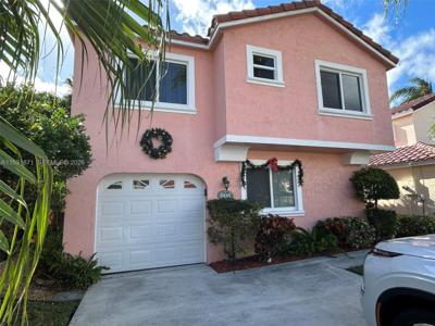 606 SE Trafalgar Ct
