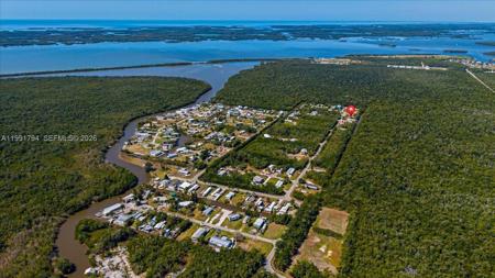 25 & 26 Plantation Dr.