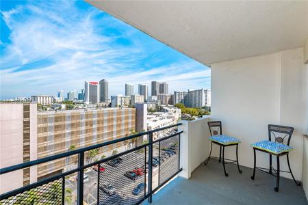 401 Golden Isles Dr