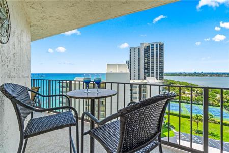 5420 N Ocean Dr