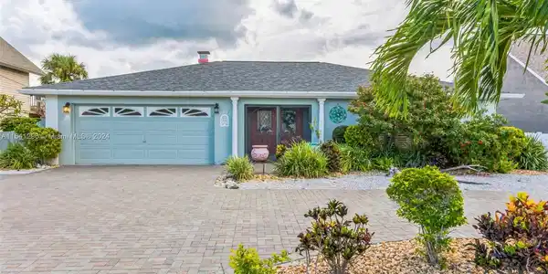 8042 Brighton Dr