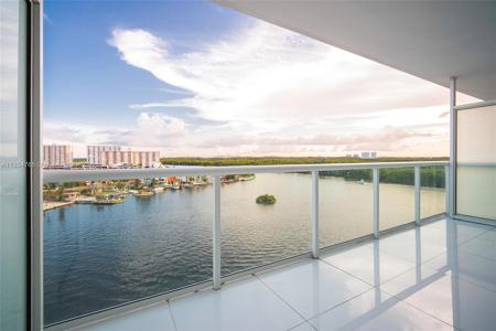 400 Sunny Isles Blvd