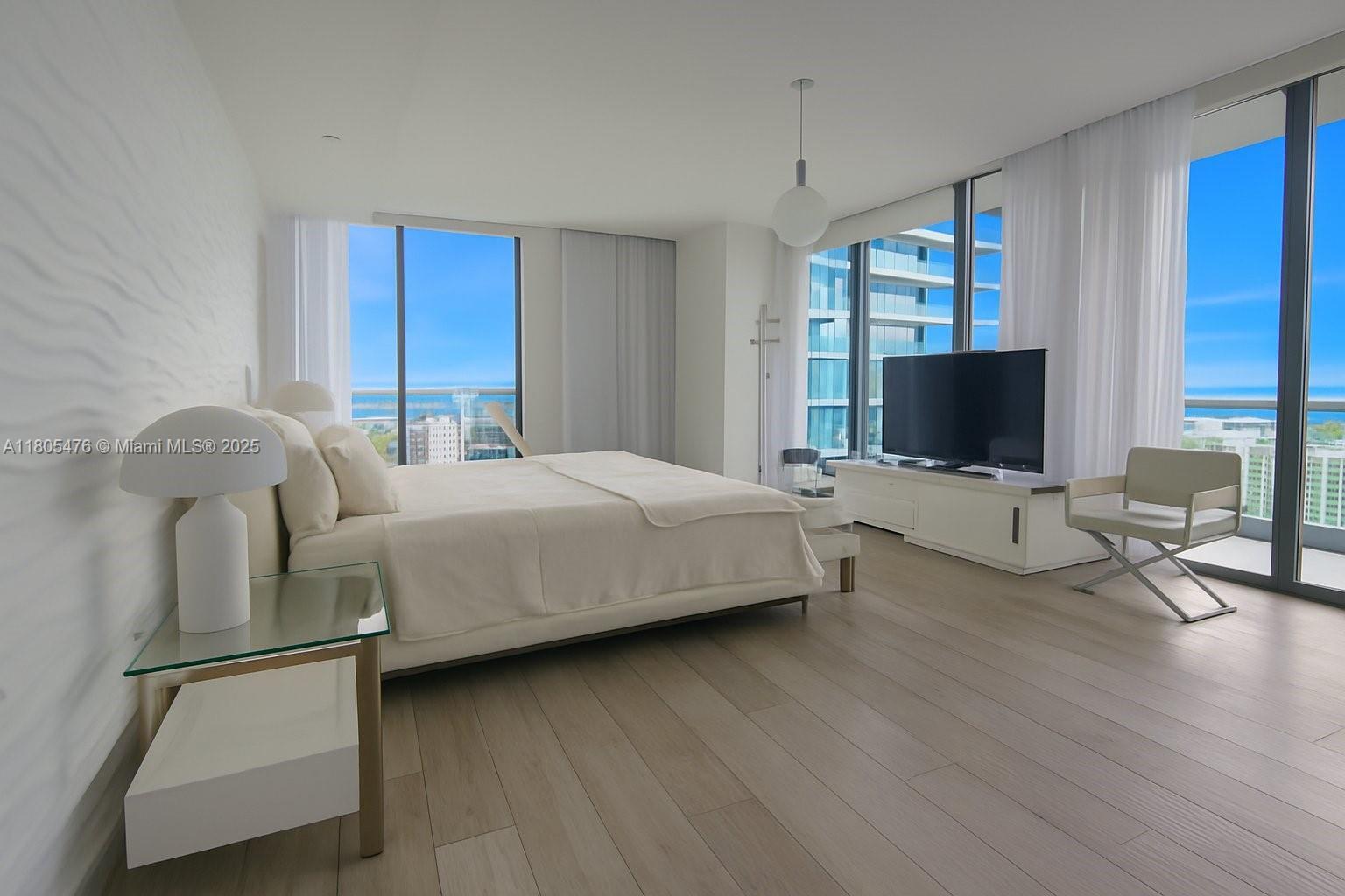 Image 2: Master bedroom