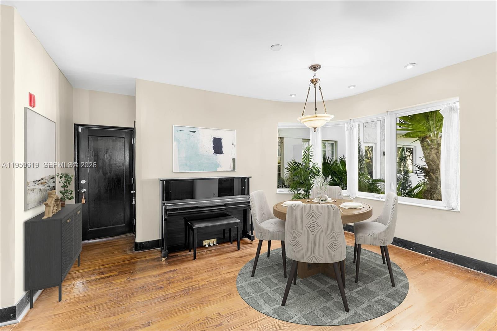Image 4: formal dining area
