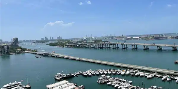1717 N Bayshore Dr