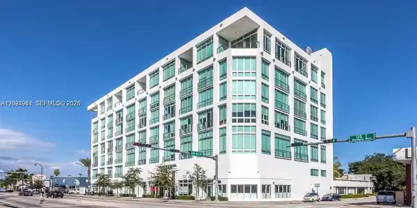 8101 Biscayne Blvd