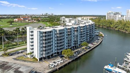 200 Diplomat Pkwy