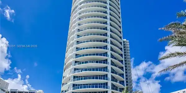 3101 S Ocean Dr