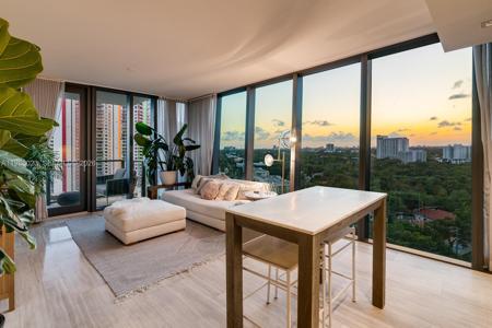 1451 Brickell Ave