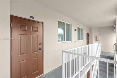 1677 SE 27th Ct