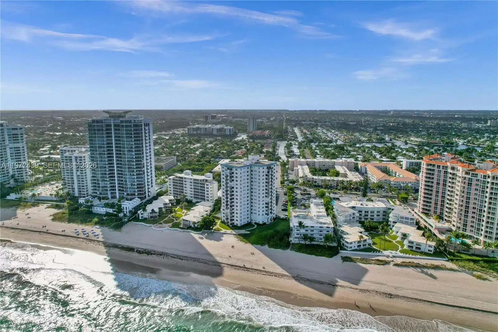 Image 1: Building view from Oceanside