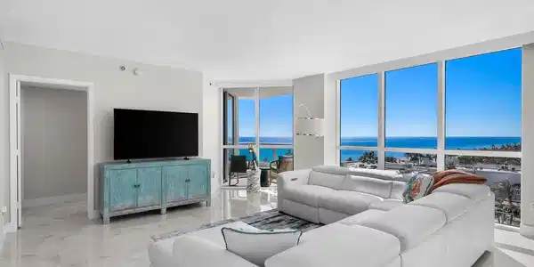 101 S Fort Lauderdale Beach