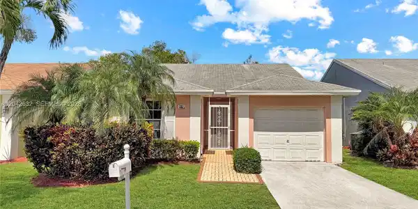 707 SE 22nd Dr