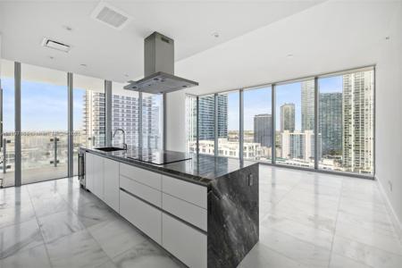 700 NE 26th Terr