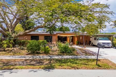 9341 Marine Dr