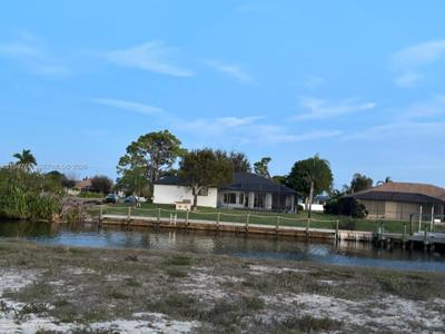 417 NW 38th Ave