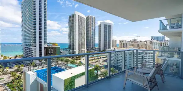 4010 S Ocean Dr