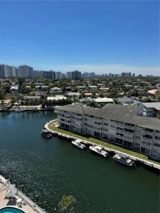 427 Golden Isles Dr