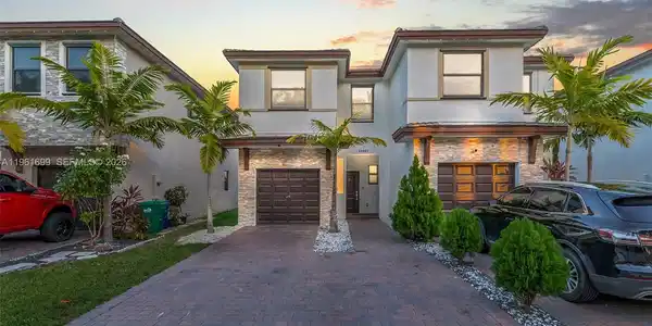 25447 SW 109th Ave
