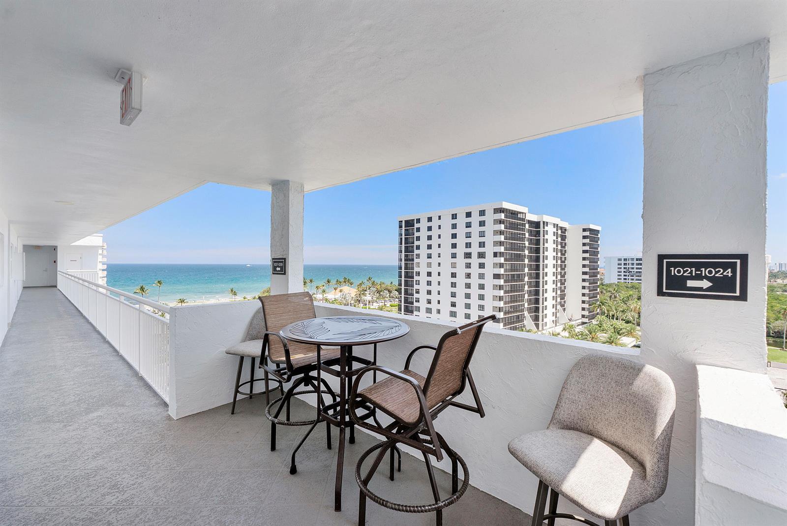 Image 2: 3300 S Ocean Blvd u1021_003