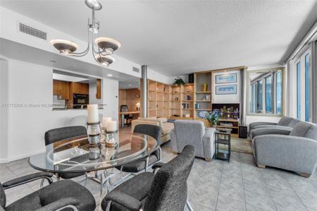 1500 Ocean Dr