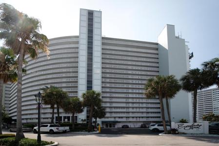 2000 S Ocean Dr