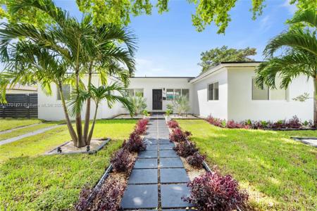 1581 Normandy Dr