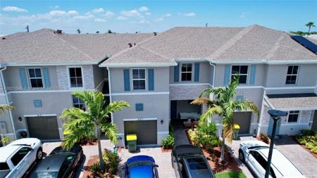 837 SE 16th Ct