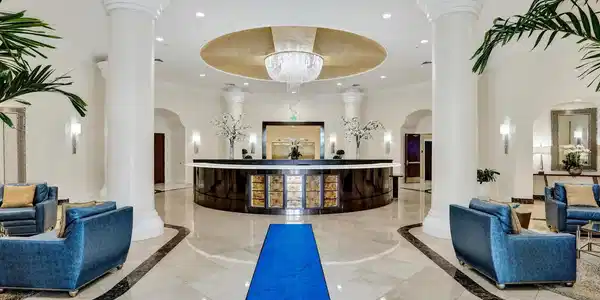 Image 3: TOSCANA LOBBY
