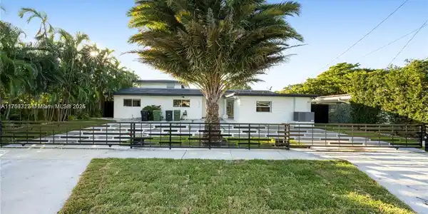 12940 Auralia Rd