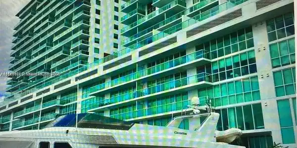 400 Sunny Isles Blvd