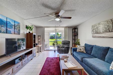 206 SE 10th St